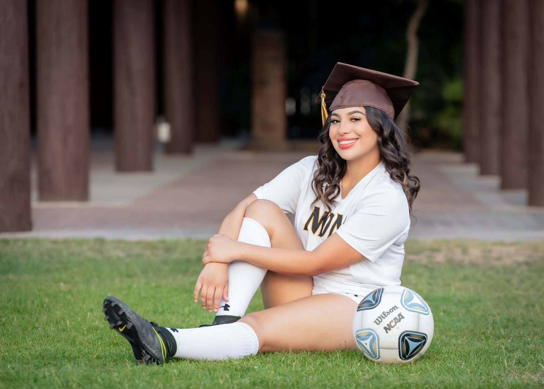Bella graduation portrait by Pak Studios in Arizona graduation portrait session