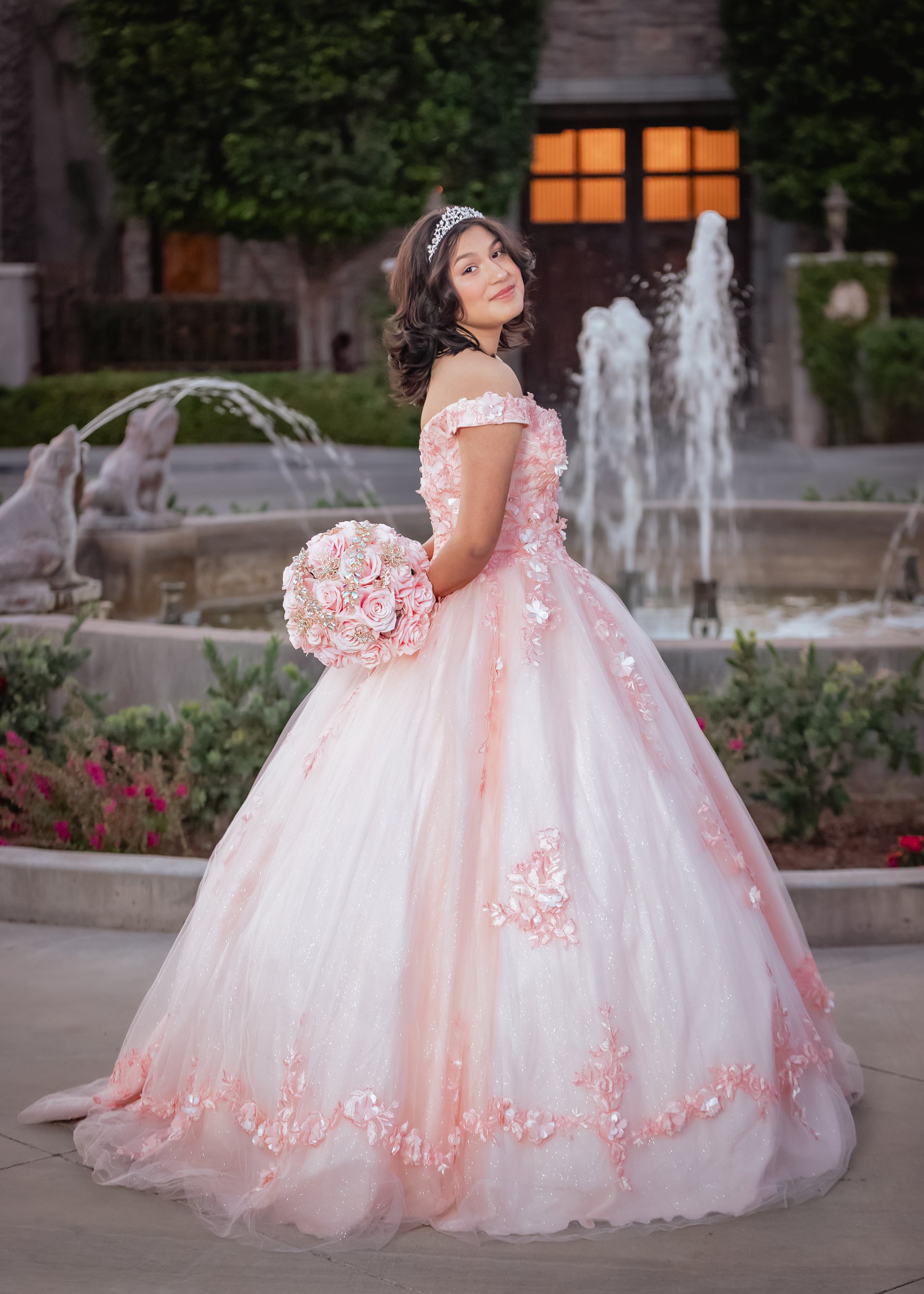 Ashlyn quinceañera portrait by Pak Studios in Arizona quinceañera portrait session