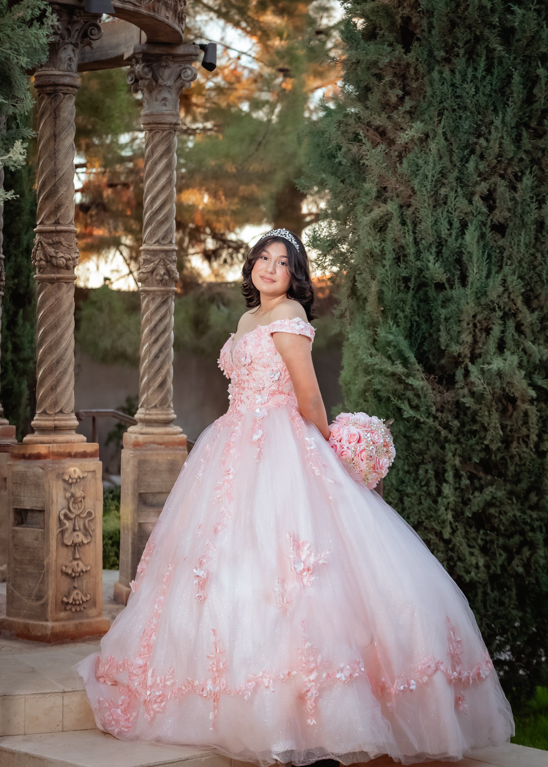 Ashlyn quinceañera portrait by Pak Studios in Arizona quinceañera portrait session